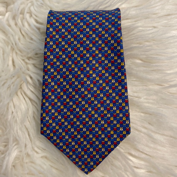Salvatore Ferragamo Man 100% silk tie it’s very beautiful and colorful